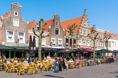 Botermarkt, Haarlem, Hollanda'daki kaldırım kafeleri