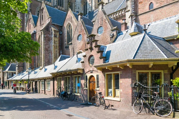 Bavo Church street in Haarlem, Países Baixos — Fotografia de Stock