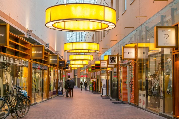 Shopping arcade in Hilversum, Netherlands — Stock Photo, Image