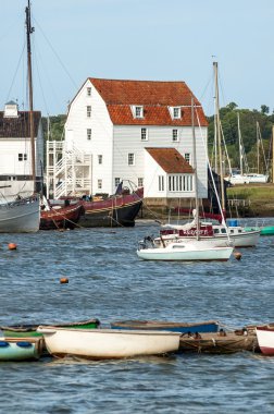 İngiltere, BK'da Woodbridge