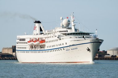 Cruise ship MS Ocean Majesty