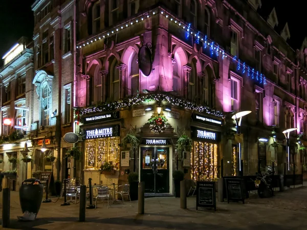 The Mitre Pub at Shambles Square, Manchester — Fotografia de Stock