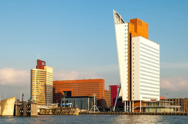 Skyline van Rotterdam in Nederland — Stockfoto