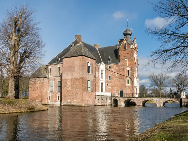 Cannenburch slott i Vaassen, Nederland – stockfoto