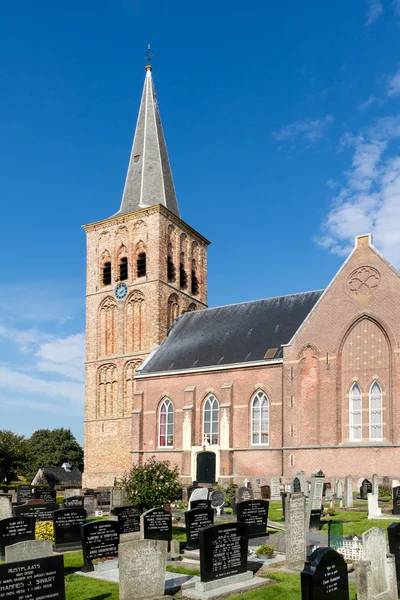 Iglesia de San Martín en Tzummarum, Países Bajos — Foto de Stock