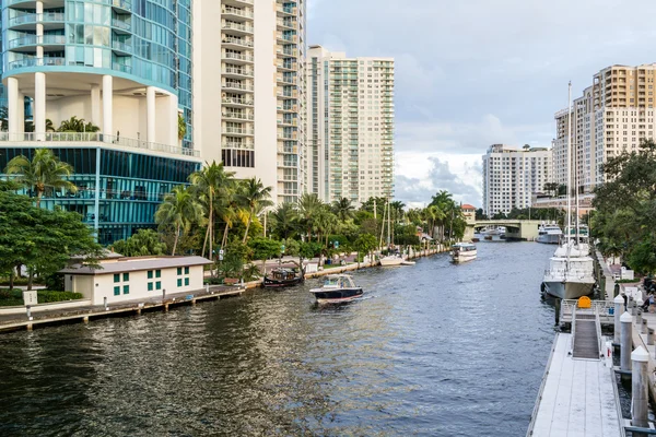 New River en el centro de Fort Lauderdale, Florida — Foto de Stock