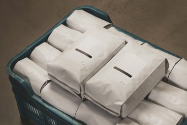 white filled with coffee or tea kg sealed packages 
