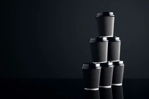 Negro lujo llevar vasos de papel espejo conjunto — Foto de Stock