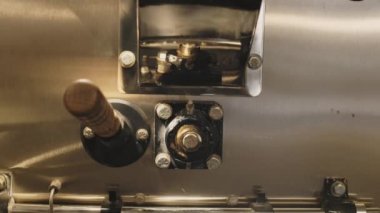working professional coffee roasting machine