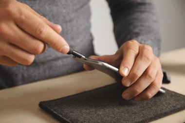 Bilgisayar ve telefon tamirata hizmeti