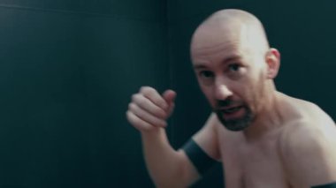 Kavramsal Muay Thai boksör dövüş kamerası POV