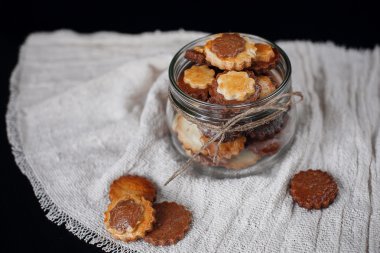 Cam ev yapımı kurabiye