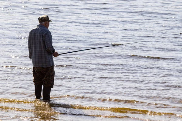 Pêche Comme Passe Temps Homme Pêchant Avec Une Canne Pêche — Photo