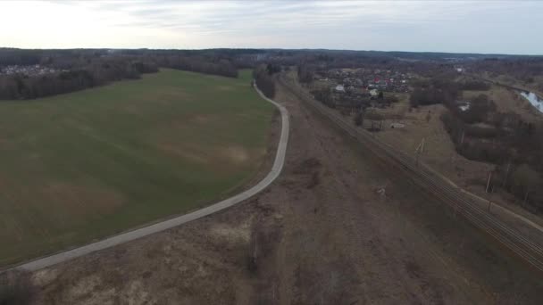 Volando sopra la campagna railway.surrounding — Video Stock