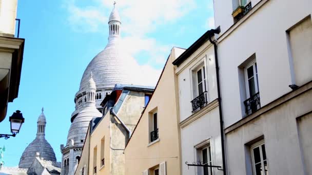 Dóm Basilique du Sacre Coeur v Paříži — Stock video