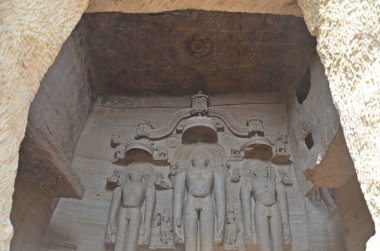 Gopachal Parvat Jain Temple Gwalior 'da oymalar.