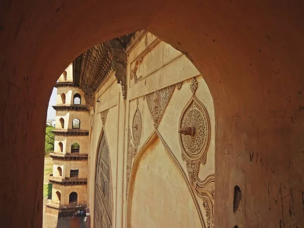 カルナタカのゴル グンバズはムハンマド アディル シャーの霊廟です — ストック写真