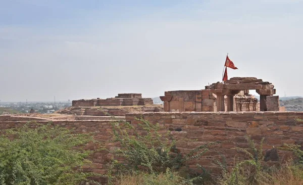 Mandore Kalesi harabeleri Jodhpur Rajasthan Hindistan