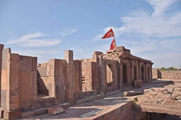 Mandore Kalesi harabeleri Jodhpur Rajasthan Hindistan