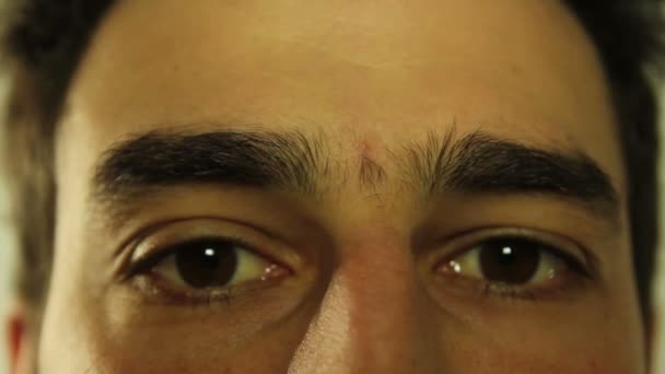 Homme surpris Levez-vous Sourcil 