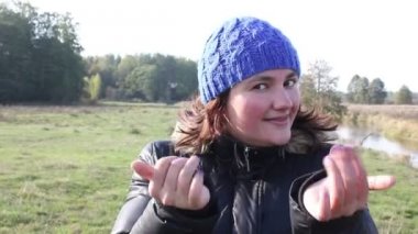 Kadın davetiye açık havada