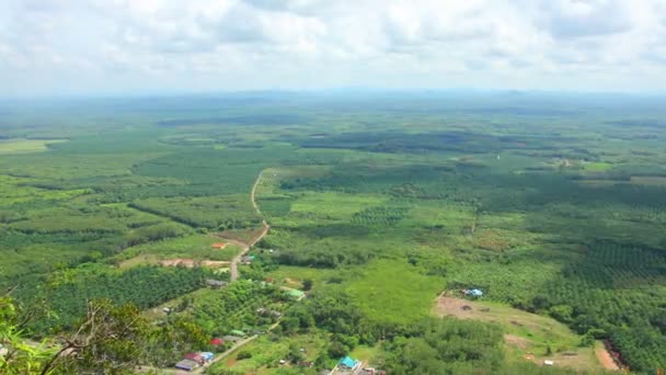 Nubes Pasando el Valle — Vídeos de Stock