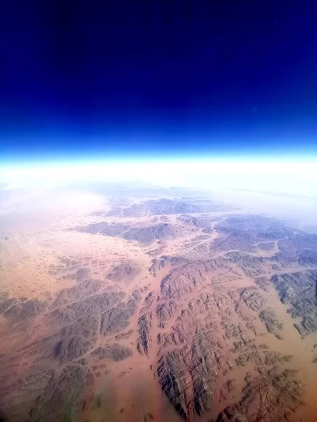Uzay Bir Uçağın Penceresinden Güzel Manzara Yörüngeye Giriyor — Stok fotoğraf