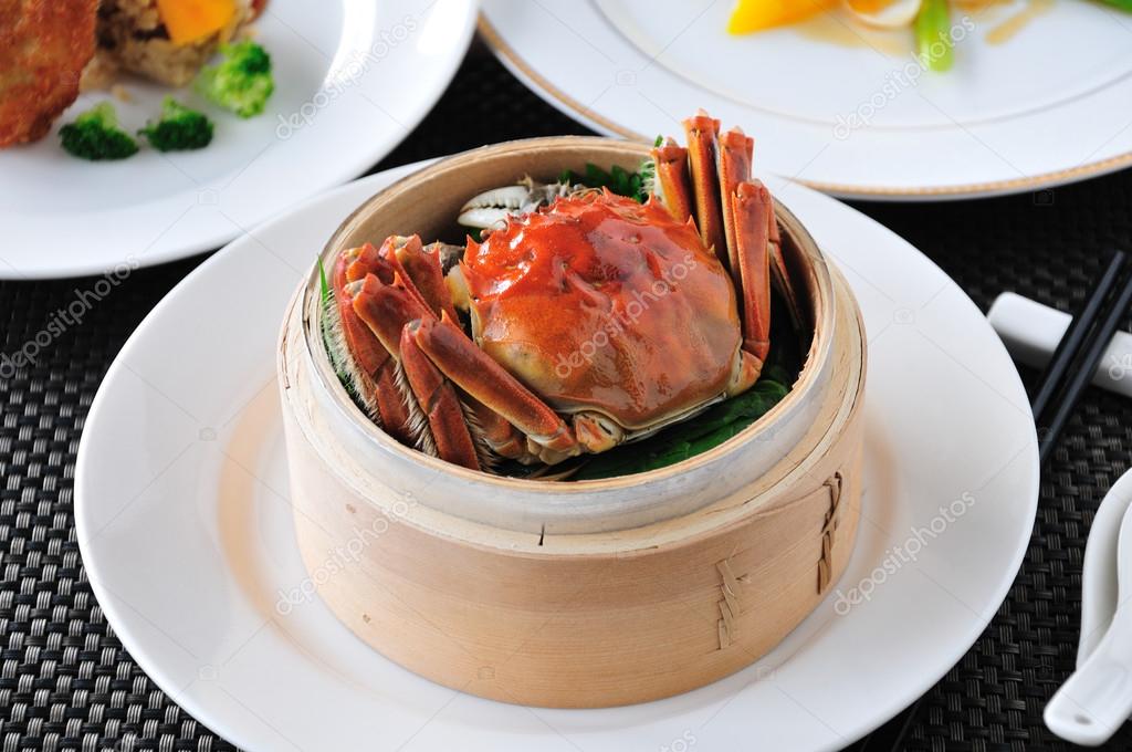 Crab  dish. crabs cuisine.