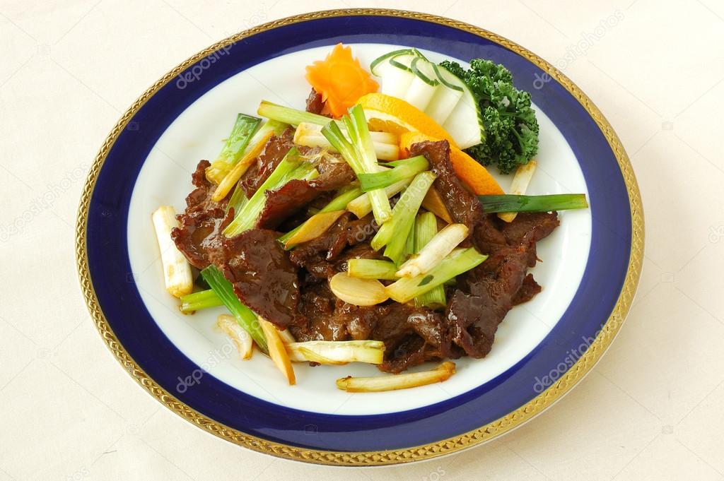 Fried beef with scallion