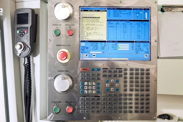 Display con codice e proprietà per macchina cnc — Foto Stock