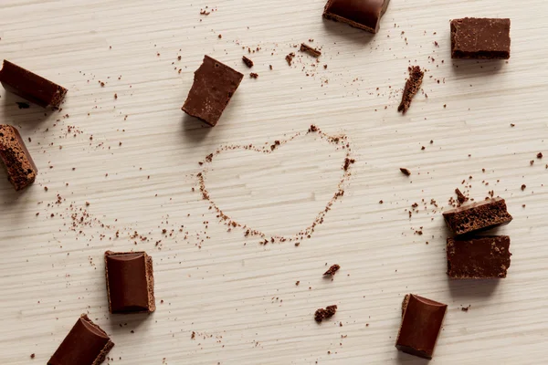 Forma di cuore da cioccolato — Foto Stock