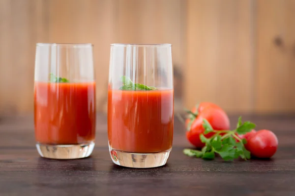 Glas tomatensap — Stockfoto