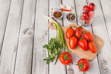 kırmızı lezzetli domates 