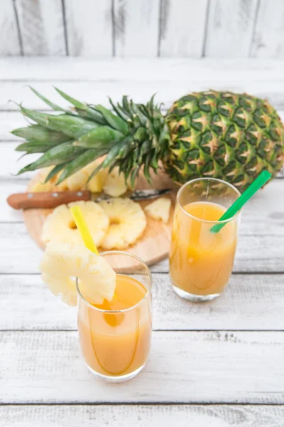 Pineapple juice in glass — Stock Photo, Image