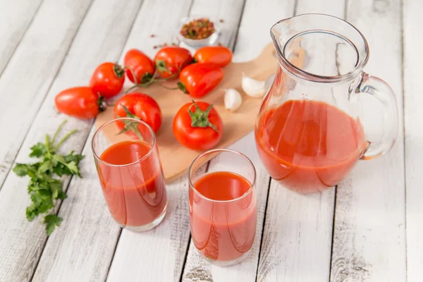 Bicchiere di succo di pomodoro — Foto Stock