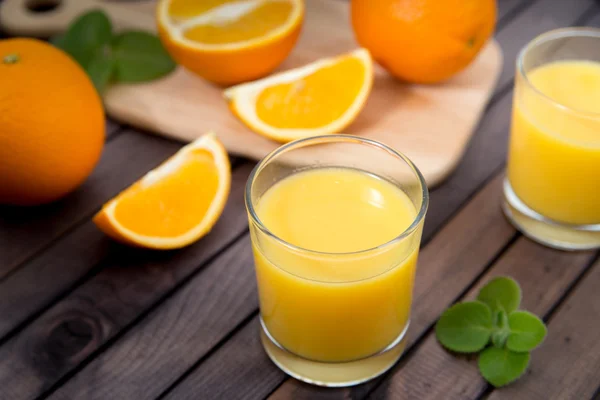 Orange juice in glass — Stock Photo, Image