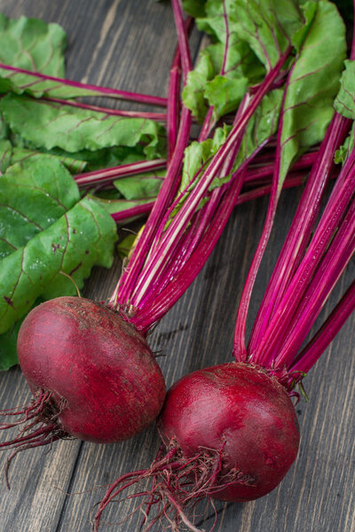 Organic red beets