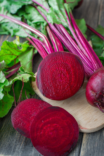 Organic red beets