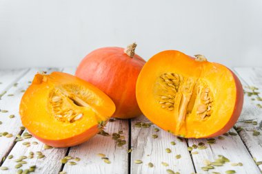 taze turuncu kabak çekirdeği ile