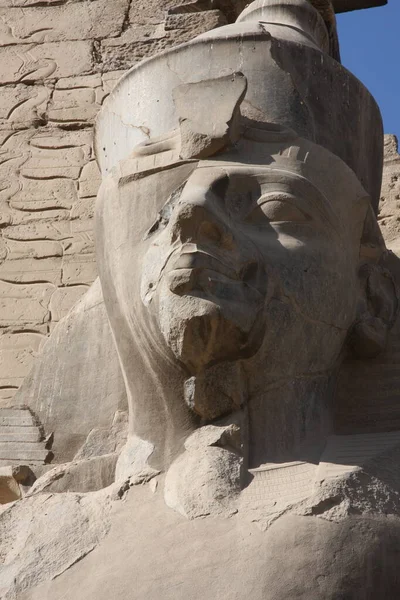 Forntida egyptiska templet komplex i Luxor, Egypten — Stockfoto