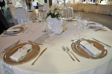 Düğün anları ve durumlarının ayrıntıları