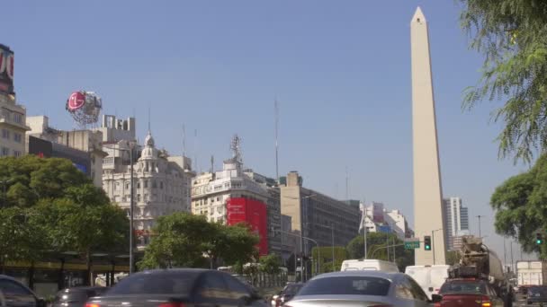 Buenos Aires Obelisk v centru — Stock video