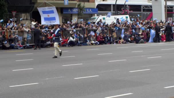 Argentinië fanfare in Argentinië Bicentennial Onafhankelijkheidsdag vieringen — Stockvideo