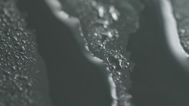Water droplets dripping — Stock Video
