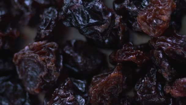 Grape raisins extreme macro close up rotating — Stock Video