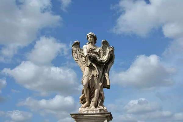 Anioł z odzieży i kości z Ponte Sant'Angelo w Rzymie, z — Zdjęcie stockowe