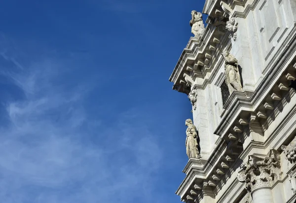 Iglesia de Venecia con cielo — Foto de Stock