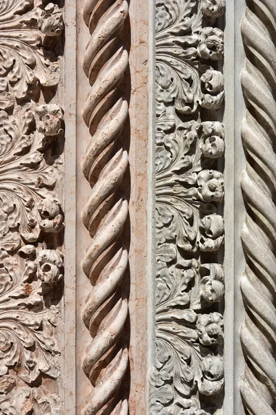 Venedik Gotik dekorasyon — Stok fotoğraf