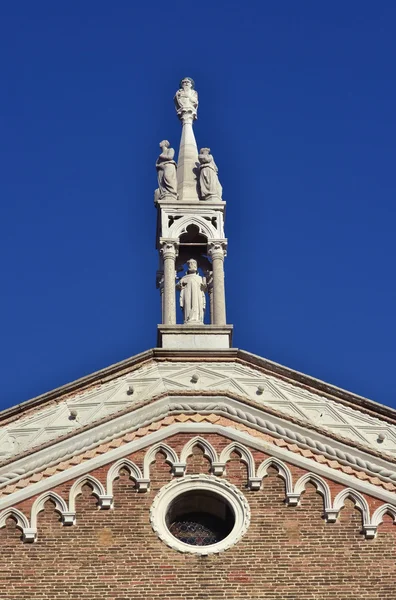 Gotické pinnacle v Benátkách — Stock fotografie