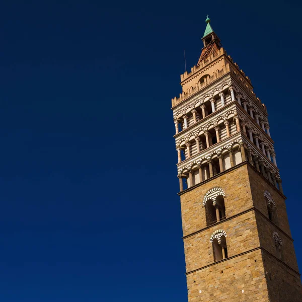 Torre Medieval Sino Catedral Pistoia Marco Cidade Erguida Século Xii Fotos De Bancos De Imagens